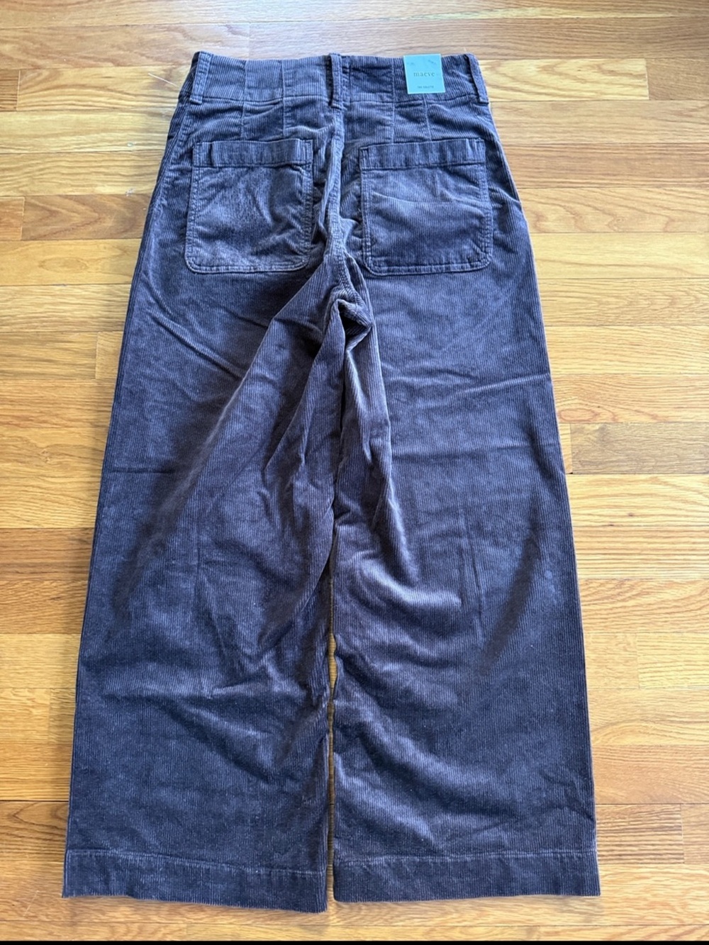 The Colette Crop Wide-Leg Trousers by Maeve: Corduroy Scallop Pocket Edition 28 - Picture 13 of 16